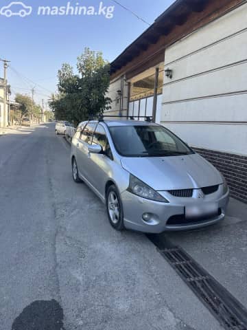 Mitsubishi Grandis 2.4 AT