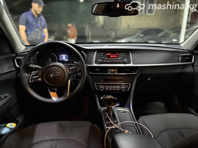 Kia Optima IV Рестайлинг 2.0 AT