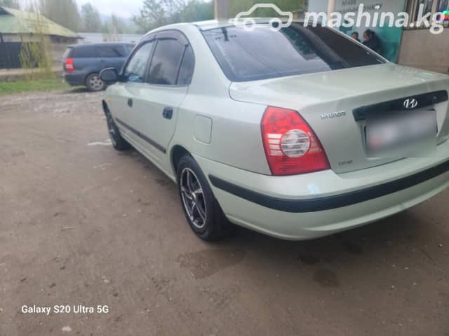 Hyundai Elantra III (XD2) Рестайлинг 1.6 MT