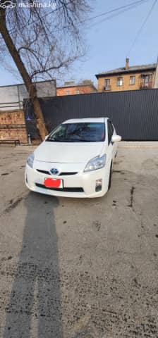 Toyota Prius III Рестайлинг (XW30) 1.8hyb AT