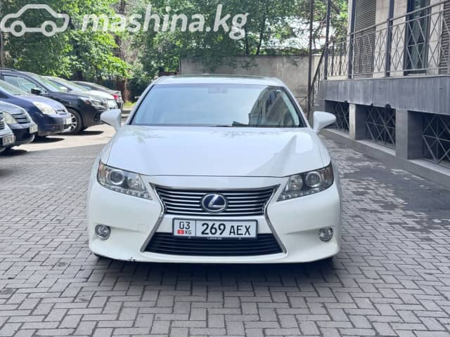 Lexus ES VI 300h 2.5hyb CVT