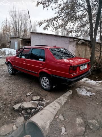 Volkswagen Jetta II 1.8 MT