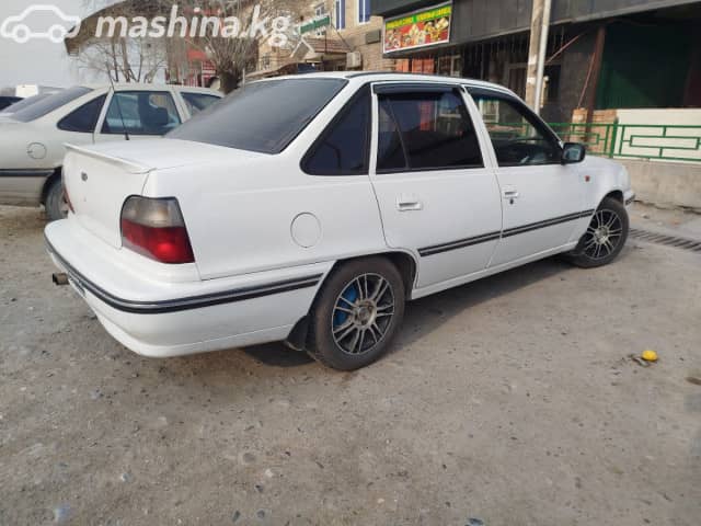 Daewoo Nexia I 1.5 MT