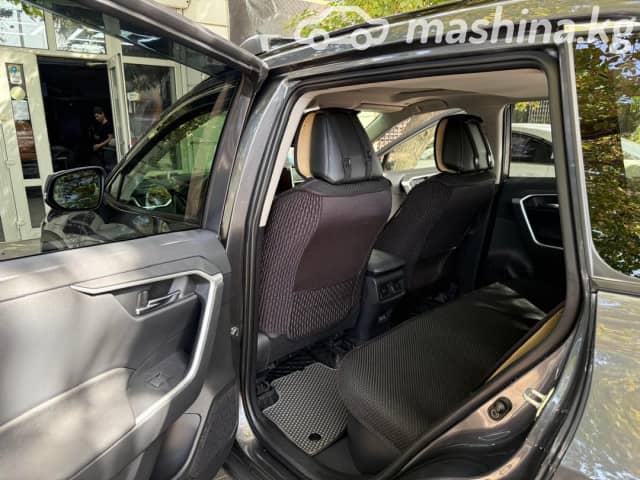 Toyota RAV4 V (XA50) 2.5hyb CVT 4WD