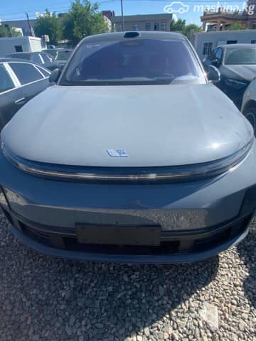 LiXiang L7 Рестайлинг 1.5hyb AT 4WD