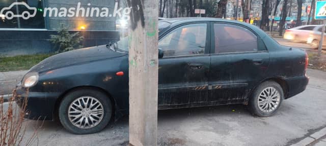 Chevrolet Lanos I 1.5 MT