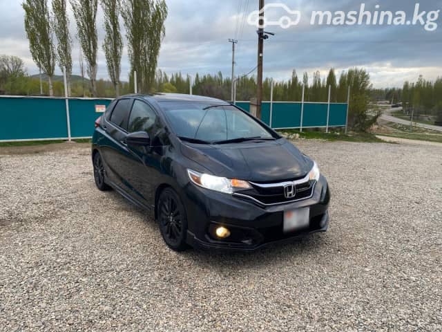 Honda Fit III Рестайлинг 1.5 MT
