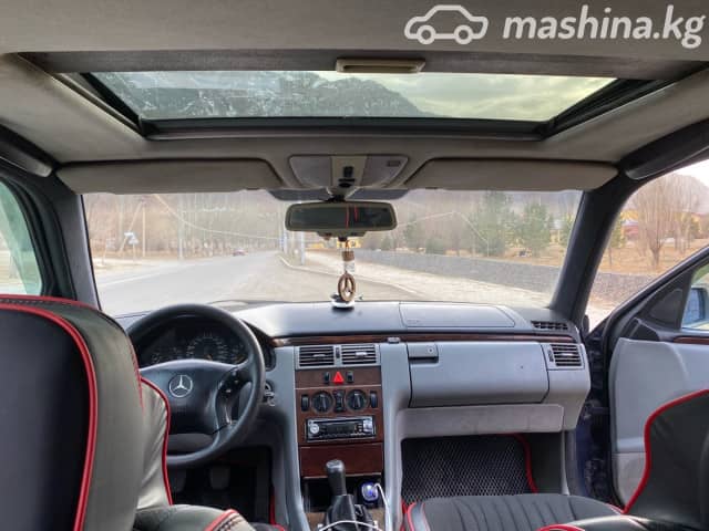 Mercedes-Benz E-Класс II (W210, S210) 280 2.8 MT
