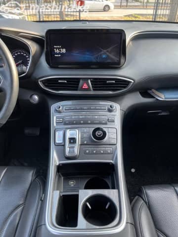 Hyundai Santa Fe IV Рестайлинг 2.2d AMT