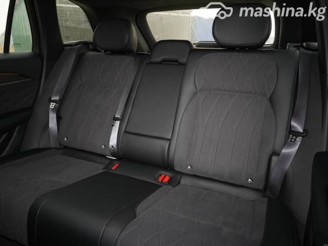 Geely Xingyue L I Рестайлинг 2.0 AT 4WD