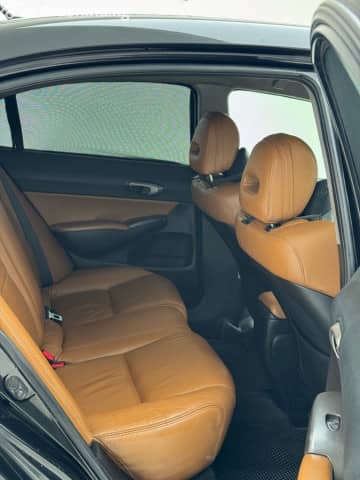 Honda Civic VIII Рестайлинг Hybrid 1.3hyb CVT