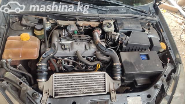 Ford Focus I Рестайлинг 1.8d MT