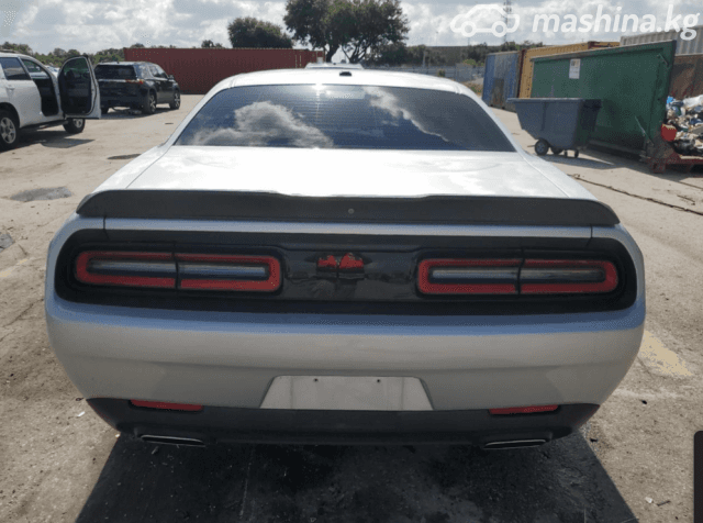 Dodge Challenger III Рестайлинг 2 3.6 AT
