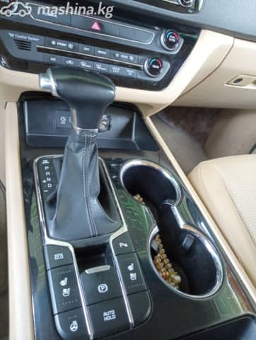 Kia Carnival III 2.2d AT