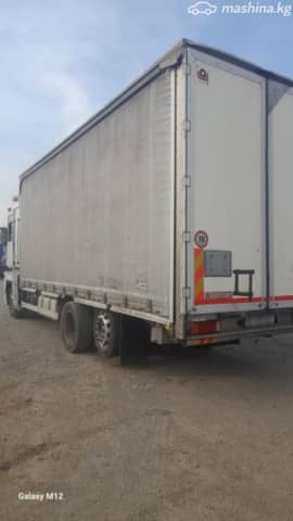 Renault Magnum