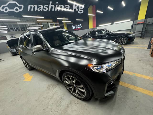 BMW X7 I (G07) M50i 4.4 AT 4WD
