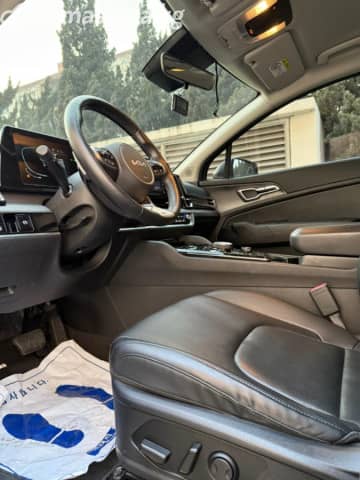 Kia Sportage V SWB 1.6hyb AT