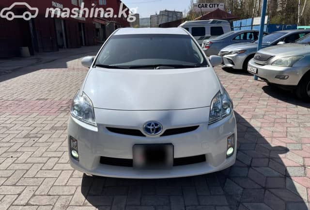 Toyota Prius III (XW30) 1.8hyb AT