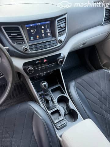 Hyundai Tucson III 2.0 AT 4WD