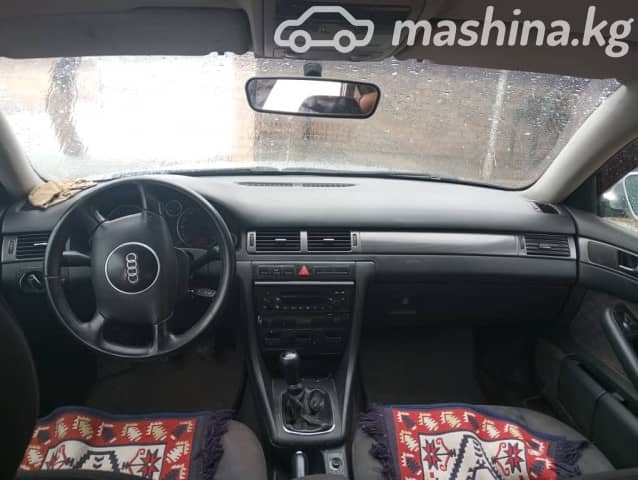 Audi A6 II (C5) Рестайлинг 2.4 MT