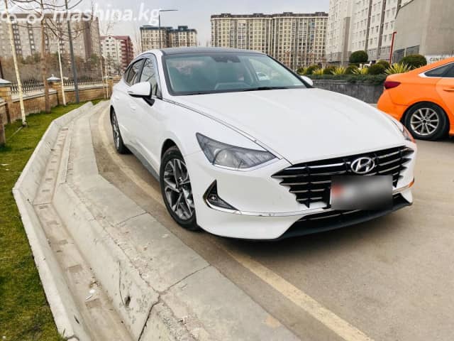 Hyundai Sonata VIII (DN8) 2.0 AT