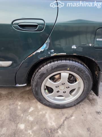 Mazda 626 V (GF) 1.8 MT