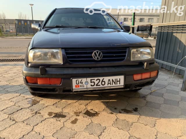 Volkswagen Vento 1.8 MT