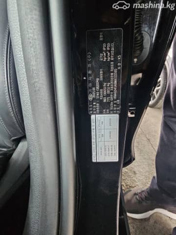 Kia K5 III 2.0 AT