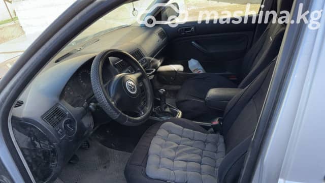 Volkswagen Golf IV 1.6 MT