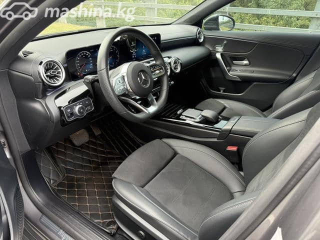Mercedes-Benz A-Класс IV (W177) Рестайлинг 200 Long 1.3 AMT
