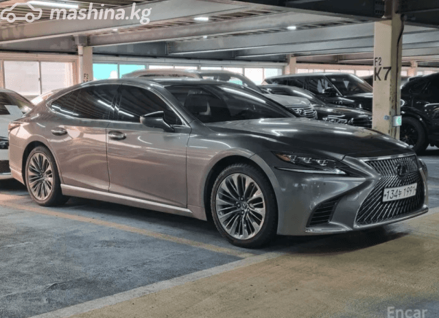 Lexus LS V 500 3.4 AT 4WD