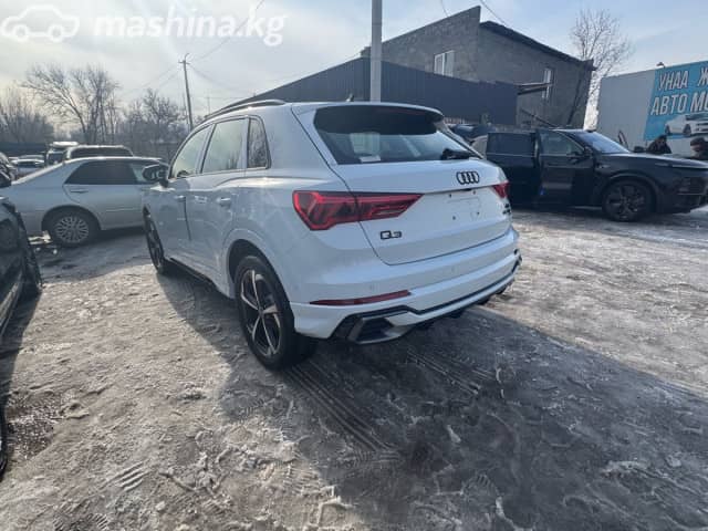 Audi Q3 II (F3) 35 TFSI 1.5 AMT