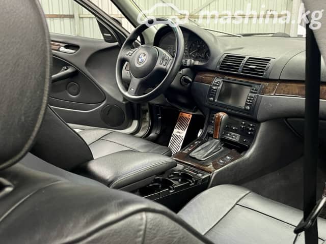 BMW 3 серии IV (E46) Рестайлинг 330xi 3.0 AT 4WD
