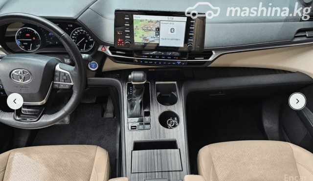 Toyota Sienna IV 2.5hyb AT