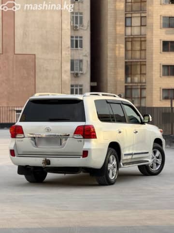 Toyota Land Cruiser 200 Series Рестайлинг 1 4.6 AT 4WD