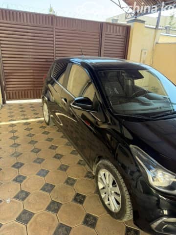 Chevrolet Spark IV 1.0 CVT