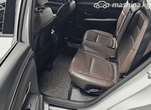 Hyundai Tucson IV SWB 1.6 AMT