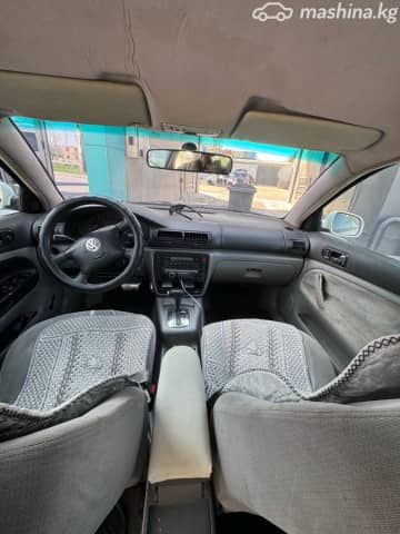 Volkswagen Passat B5 2.3 AT