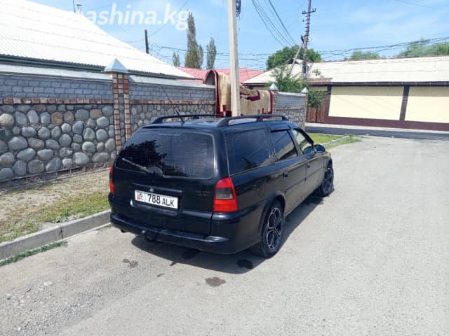 Opel Vectra B 1.8 MT
