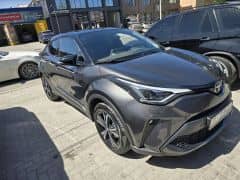 Toyota C-HR I Рестайлинг 1.2 CVT 4WD