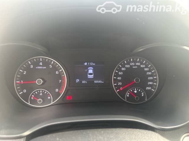 Kia K5 II 2.0 AT