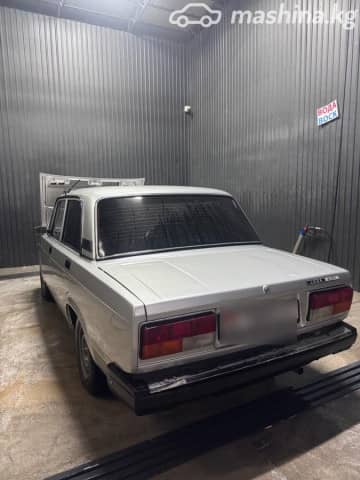ВАЗ (Lada) 2107 21074-20 1.6 MT