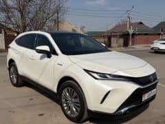 Toyota Venza II 2.5hyb CVT 4WD