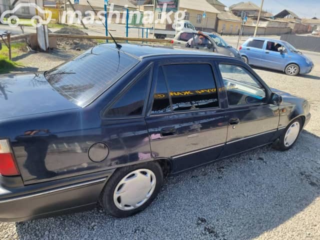 Daewoo Nexia I 1.5 MT