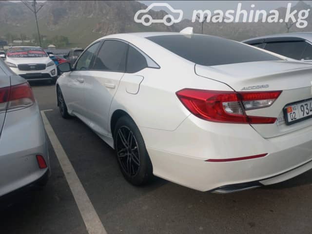 Honda Accord IX Рестайлинг 2.0hyb CVT