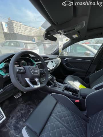 Audi Q3 II (F3) 45 TFSI 2.0 AT 4WD