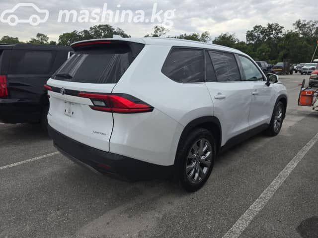 Toyota Grand Highlander 2.5hyb CVT 4WD
