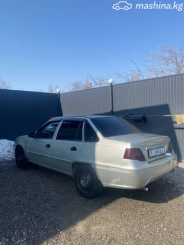 Daewoo Nexia I Рестайлинг 1.5 MT