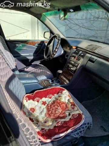 Mercedes-Benz E-Класс II (W210, S210) Рестайлинг 240 2.6 MT