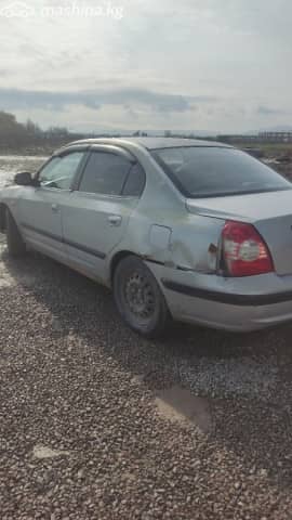 Hyundai Elantra III (XD2) Рестайлинг 1.6 MT